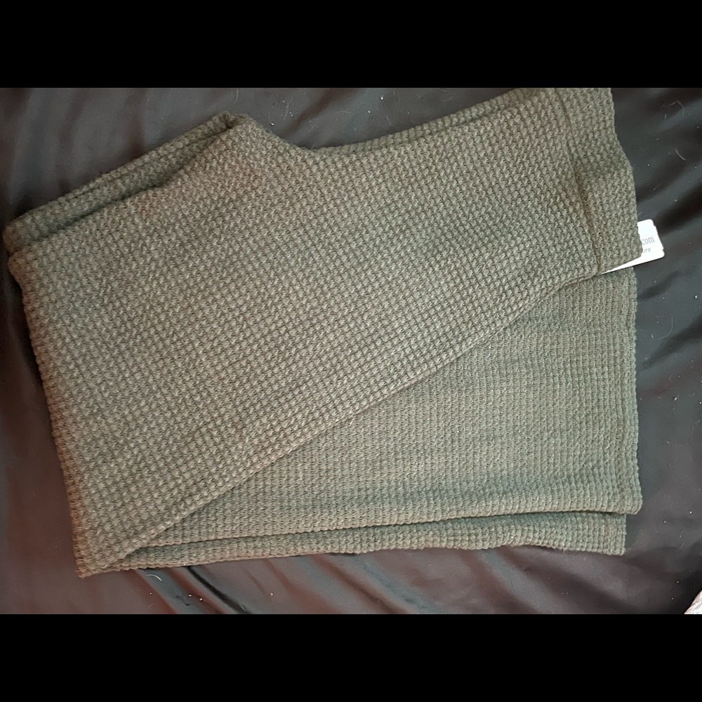 Olive color pants from Windsor super soft never worn